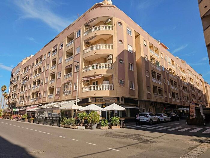 Piso de 2 habitaciones en venta en Comunitat Valenciana, Alicante