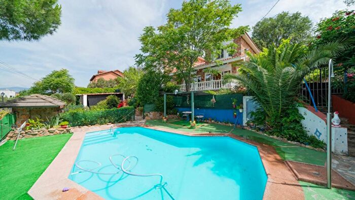 Comunidad de Madrid, Madrid: Casa en venta de 4 habitaciones