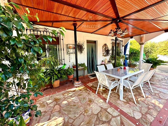 Casa en venta de 4 habitaciones en Andalucía, Córdoba