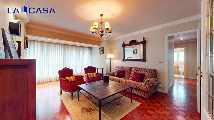 Deusto, San Pedro de Deusto La Ribera: Piso en venta de 3 habitaciones