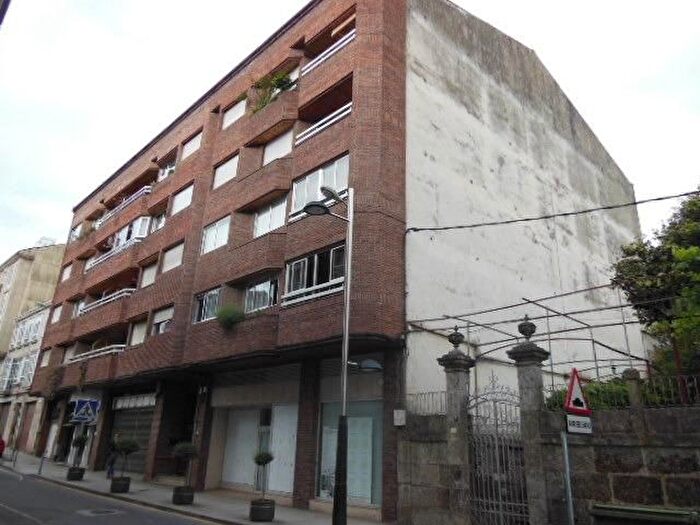Piso de 3 habitaciones en venta en Ribadavia, Ourense
