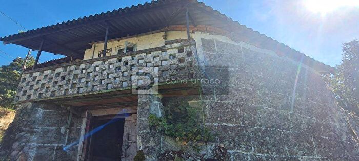 Galicia, Ourense: Casa en venta de 2 habitaciones