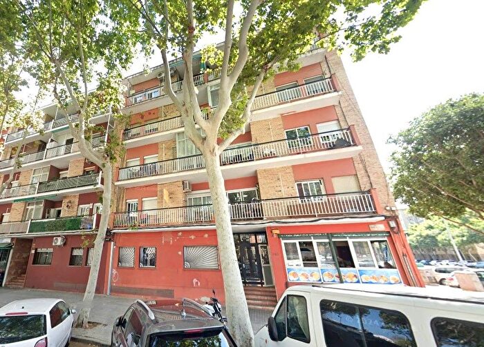 Piso en venta de 2 habitaciones, Artigues Llefià, Sant Roc