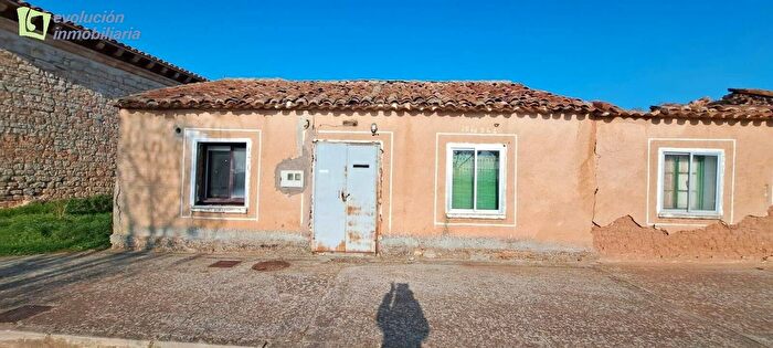 Casa en venta de 2 habitaciones: Castilla y León, Burgos