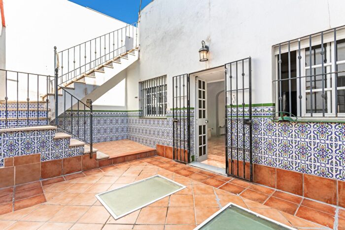 Casa en venta de 6 habitaciones: Bellavista La Palmera, Bellavista