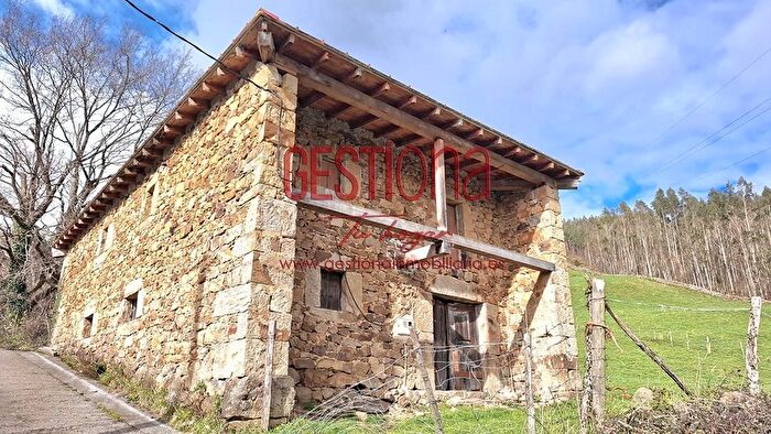 Casa en venta de 1 habitación en Ramales de la Victoria, Cantabria