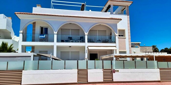 Casa en venta de 2 habitaciones, Comunitat Valenciana, Alicante