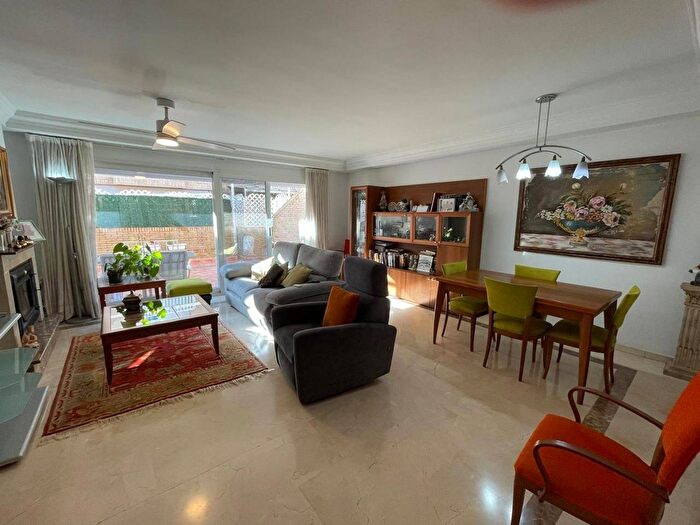 Casa en venta de 4 habitaciones en Comunitat Valenciana, València