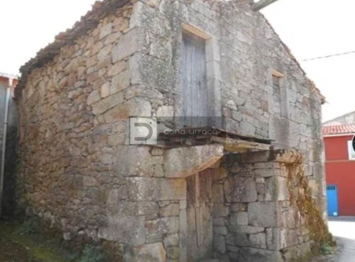 Casa en venta de 1 habitación en Galicia, Ourense