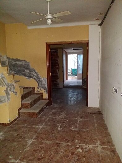 Casa en venta de 3 habitaciones: Torre del Campo, Jaén