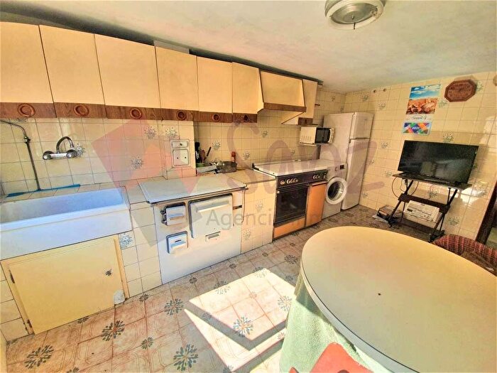 Casa en venta de 3 habitaciones, La Rioja, La Rioja