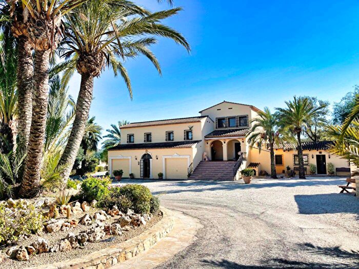 Casa de 3 habitaciones en venta en Comunitat Valenciana, Alicante