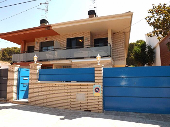 Casa en venta de 5 habitaciones, Cataluña, Tarragona