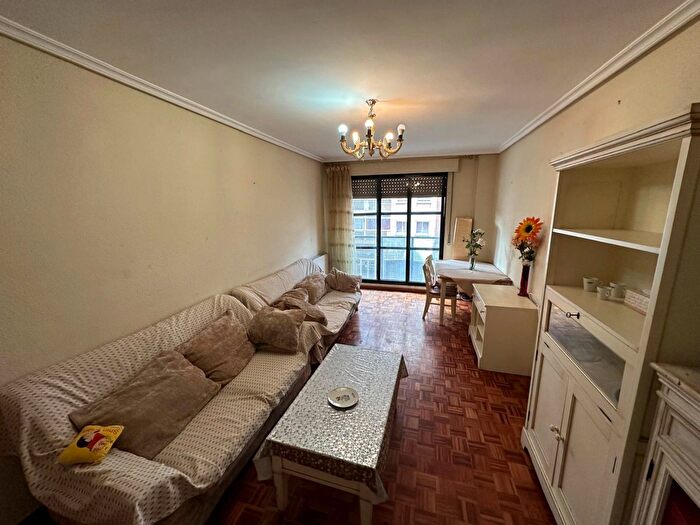 Zona Sur Barrio Cortes, San Agustín Parque Europa: Piso en venta de 3 habitaciones