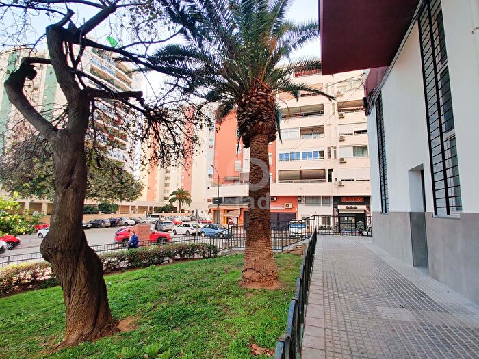 Piso en venta en Cruz de Humilladero, Santa Cristina San Rafael