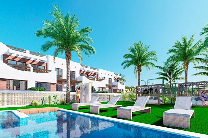 Piso de 2 habitaciones en venta en Comunitat Valenciana, Alicante