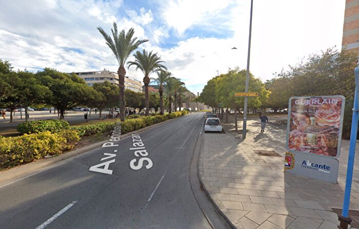 Piso en venta de 3 habitaciones, Pla Carolinas, Pla de Bon Repós