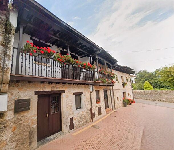 Casa en venta de 3 habitaciones: Escalante, Cantabria