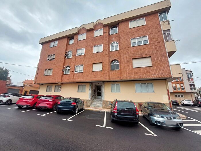 Piso en venta de 2 habitaciones: Valverde de la Virgen, León