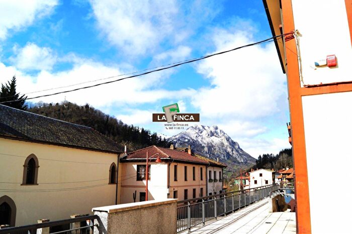 Quirós, Principado de Asturias: Piso en venta de 3 habitaciones