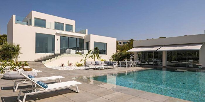 Casa en venta de 4 habitaciones en Comunitat Valenciana, Alicante