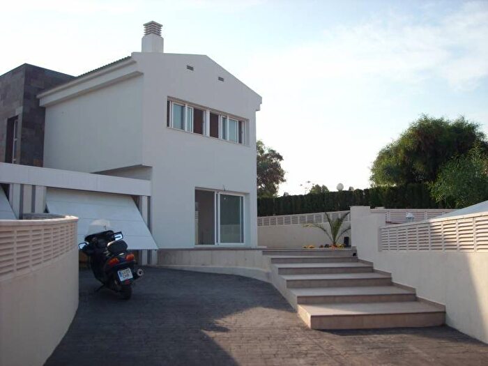 Casa en venta de 3 habitaciones, Comunitat Valenciana, Alicante
