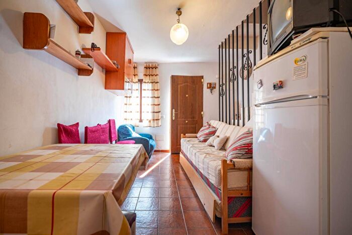 Casa en venta de 2 habitaciones en Castilla y León, Ávila