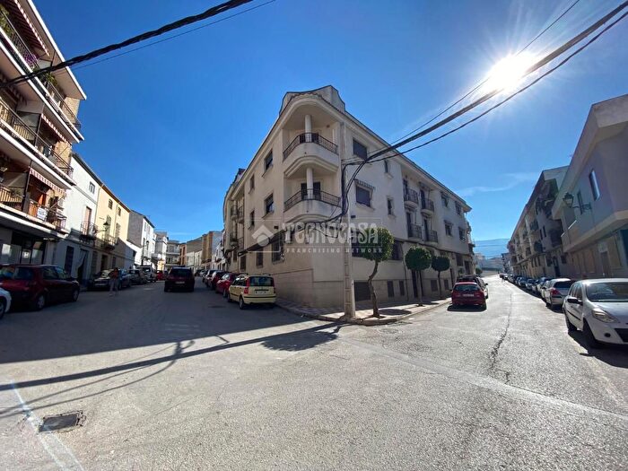 Piso en venta de 3 habitaciones: Torredonjimeno, Jaén