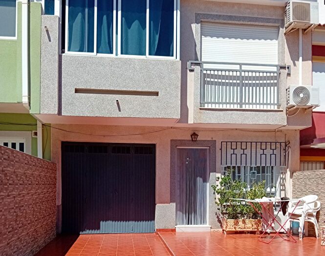Casa en venta de 4 habitaciones en Mazarrón Casco Urbano, Mazarrón