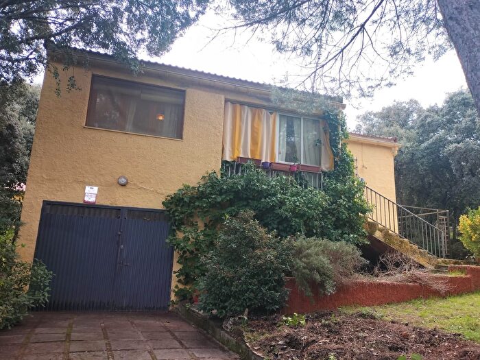 Casa de 4 habitaciones en venta en Pareja, Guadalajara