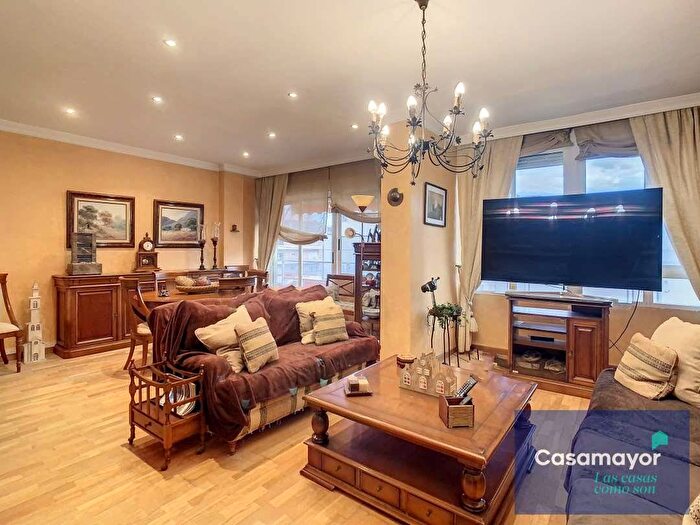 Casas en venta y pisos alquiler - 2