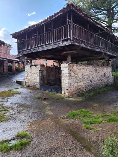 Casa en venta de 4 habitaciones, Principado de Asturias, Asturias