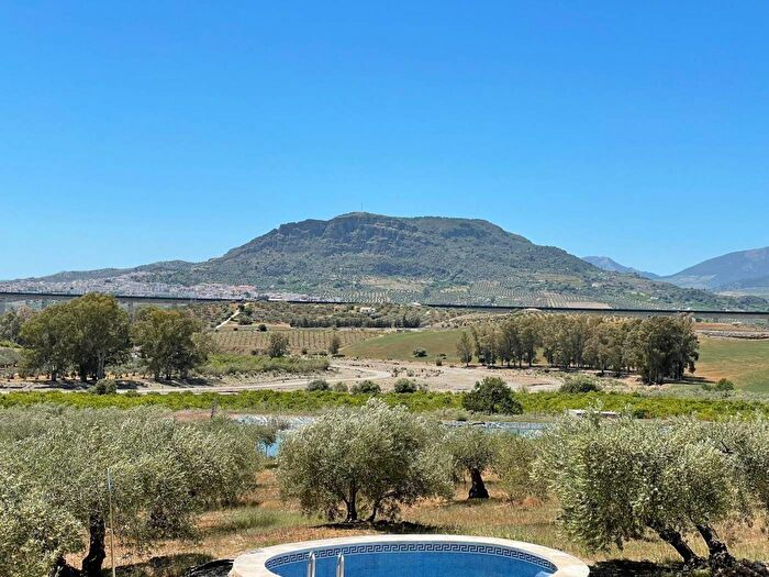 Casa en venta de 3 habitaciones: Andalucía, Málaga