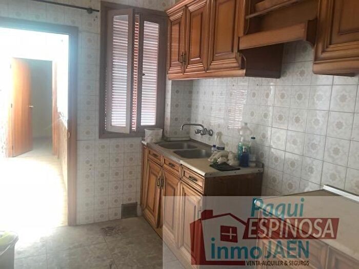 Piso en venta de 3 habitaciones en Torredonjimeno, Jaén