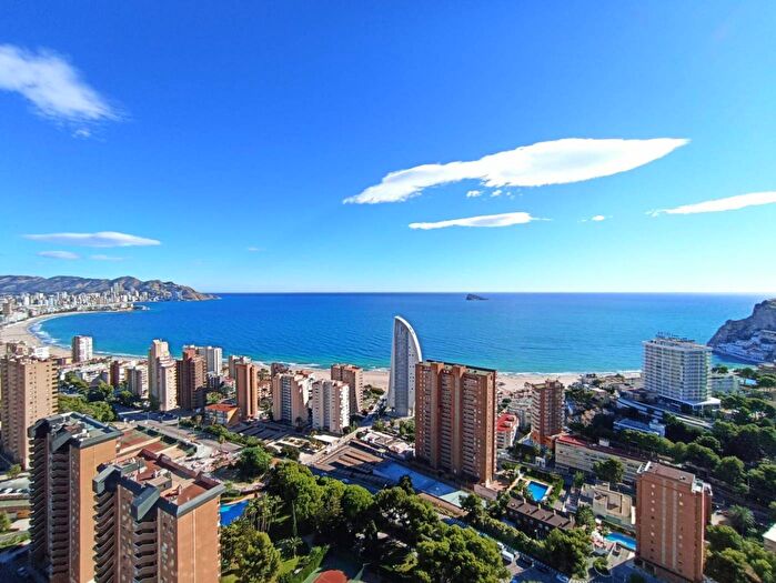 Piso de 3 habitaciones en venta en Comunitat Valenciana, Alicante