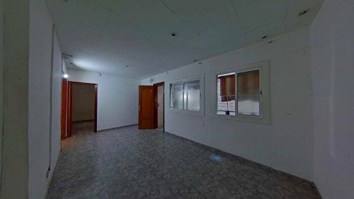 Piso en venta de 3 habitaciones, Cataluña, Barcelona