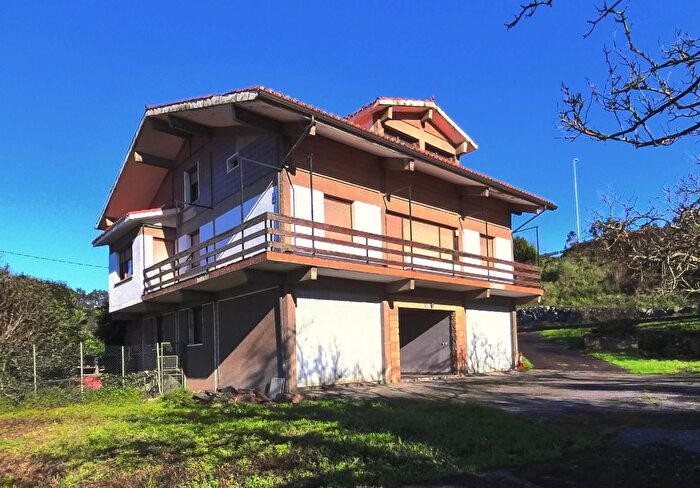 Berango, Bizkaia: Casa en venta de 4 habitaciones