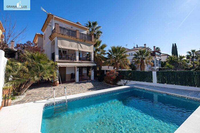 Casa en venta de 4 habitaciones en Andalucía, Granada