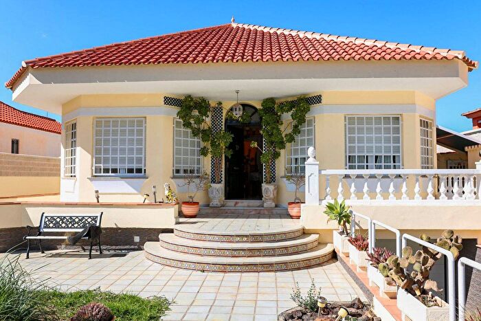 Andalucía, Almería: Casa en venta de 5 habitaciones