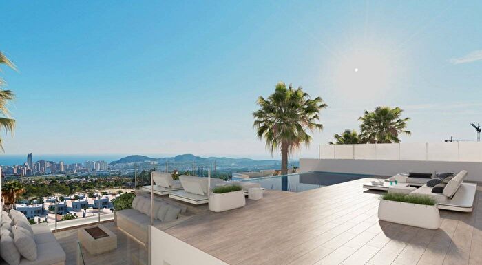 Casa en venta de 4 habitaciones en Comunitat Valenciana, Alicante
