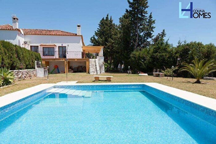 Casa de 5 habitaciones en venta en Andalucía, Málaga