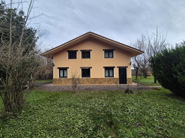 Valle de Mena, Burgos: Casa en venta de 4 habitaciones
