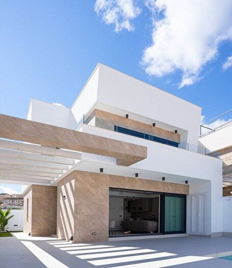 Casa en venta de 3 habitaciones, Comunitat Valenciana, Alicante