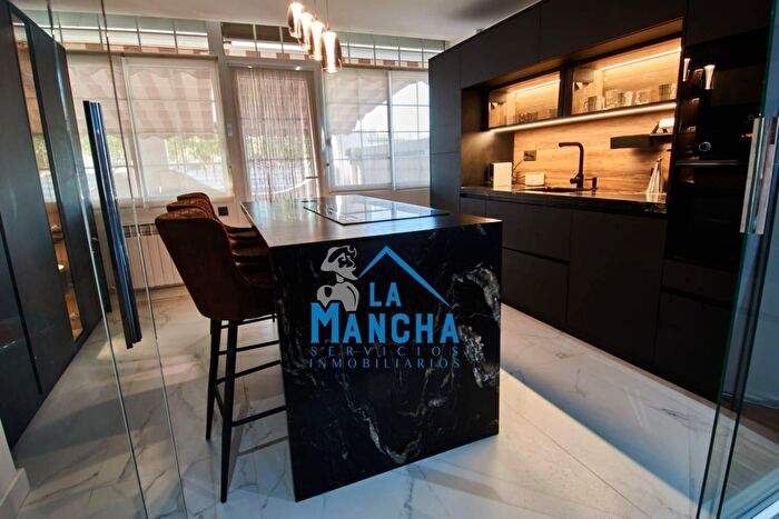 Casa en venta de 4 habitaciones, Castilla La Mancha, Albacete
