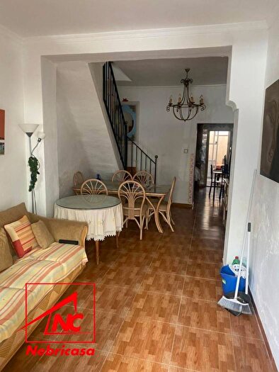 Casa de 3 habitaciones en venta en Andalucía, Sevilla