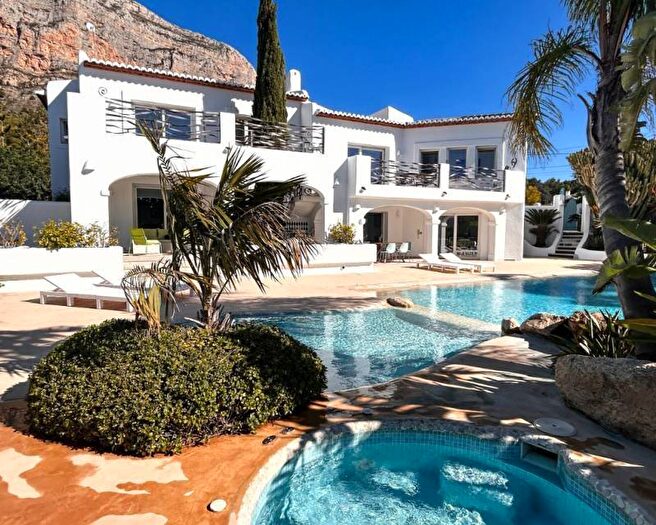 Casa en venta de 5 habitaciones: Comunitat Valenciana, Alicante