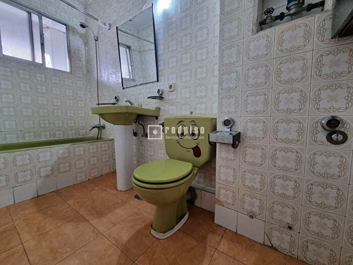 Piso de 3 habitaciones en venta en Usera, Zofio