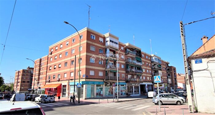 Piso en venta de 3 habitaciones en Centro, Móstoles
