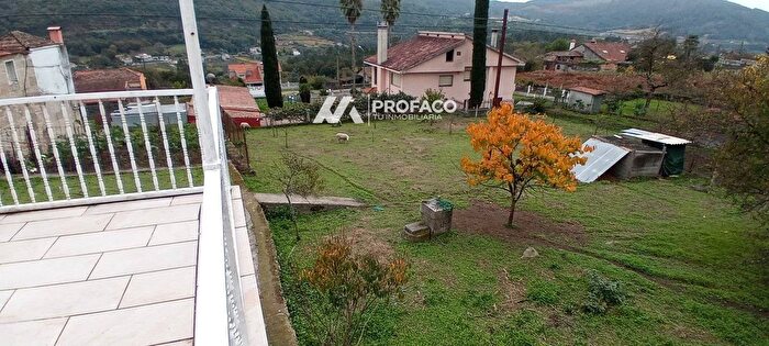 Casa de 4 habitaciones en venta en Galicia, Ourense