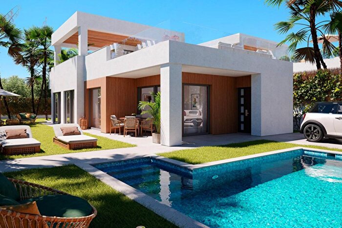 Casa en venta de 3 habitaciones en Comunitat Valenciana, Alicante